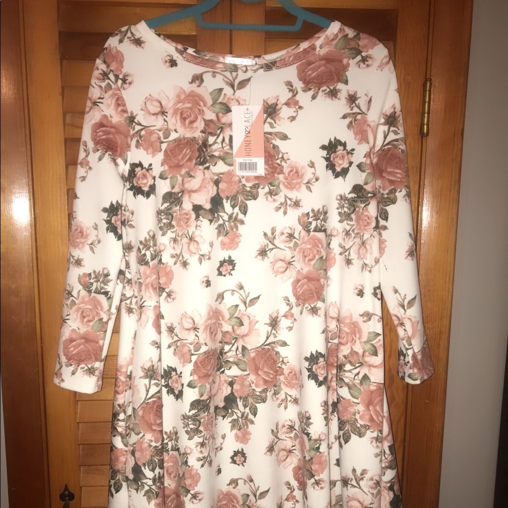 Honey And Lace brea floral Medium
